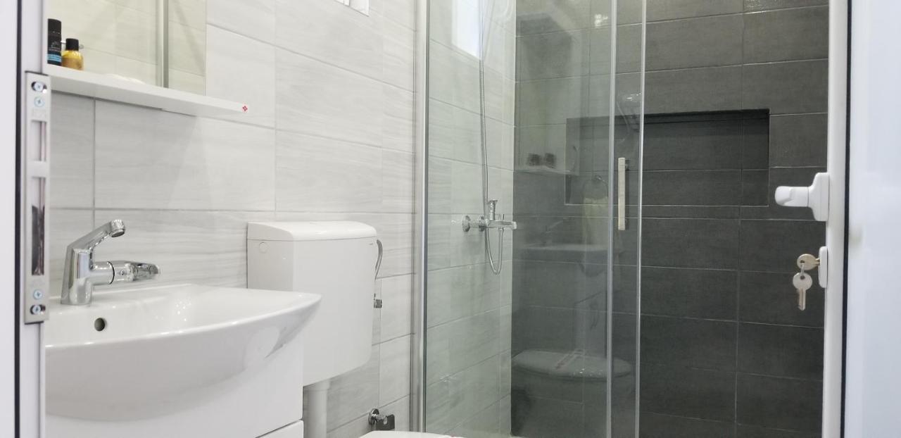דירות אולסינץ' Casa Al Mare מראה חיצוני תמונה
